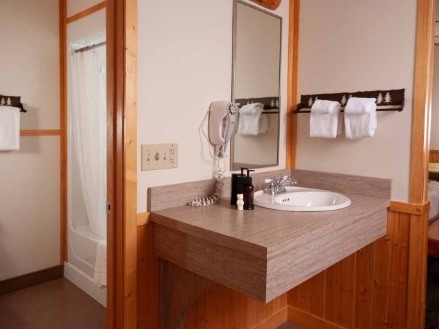 Lake Lodge Cabins — Bathroom