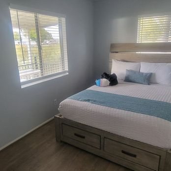 Lake Martinez Recreation Facility USMC — Guest room