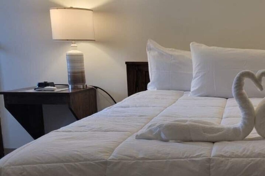 Lakeview Hills Golf Resort — Guest room