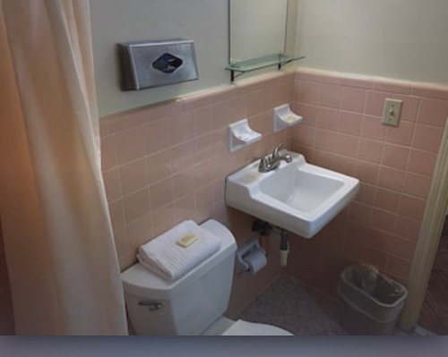 Lakmar Motel Winter Haven — Bathroom