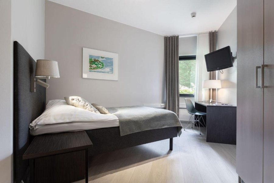 Langvik Congress Wellness Hotel — Guest room