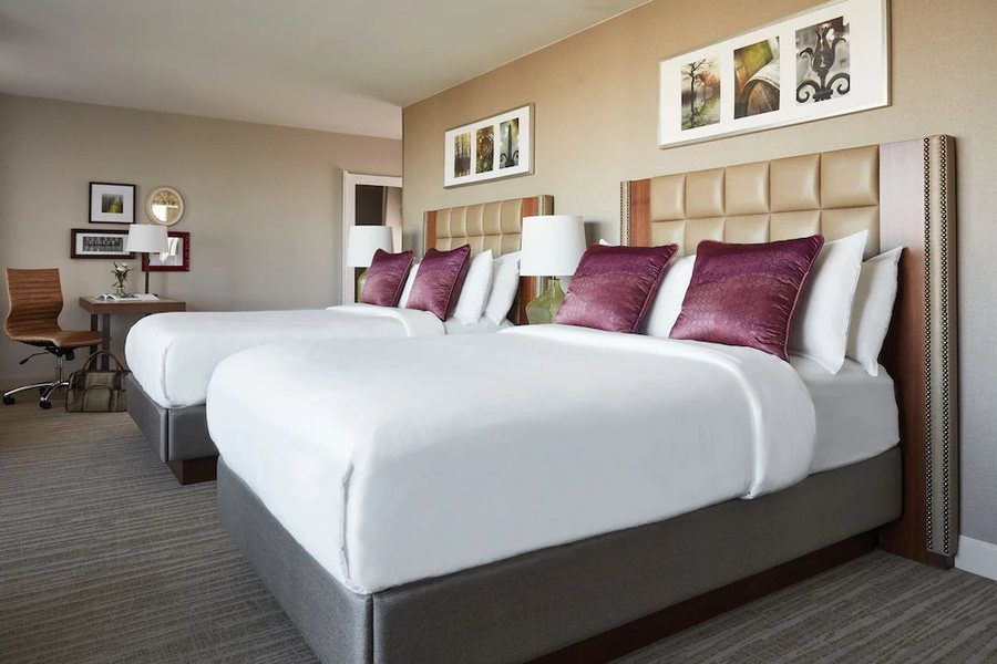 Lansdowne Resort — Guest room