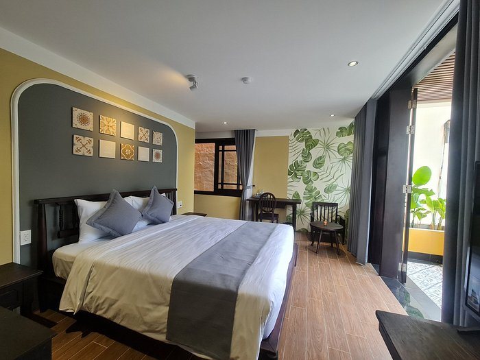 Lantern Boutique Hoi An — Guest room