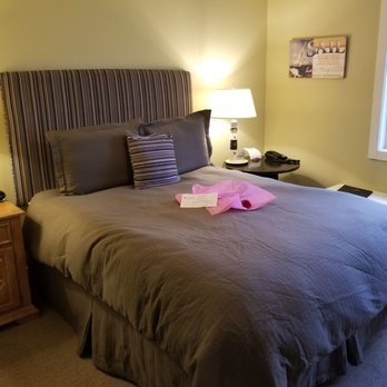 Larsmont Cottages On Lake Superior — Guest room