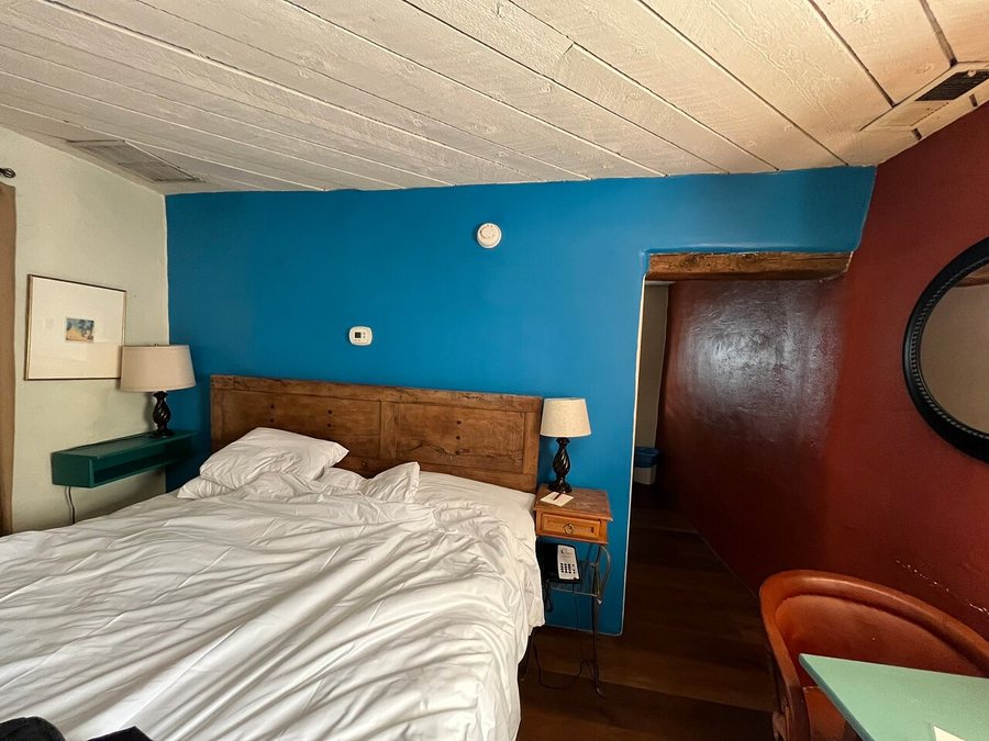 Las Palomas — Guest room