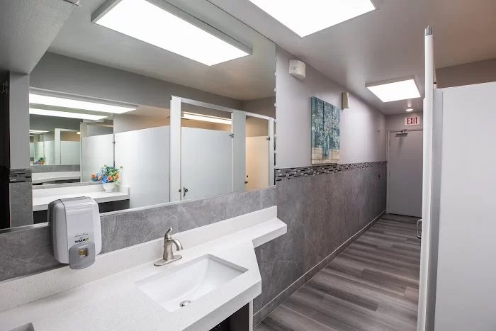 Las Vegas RV Resort Las Vegas Nevada — Bathroom