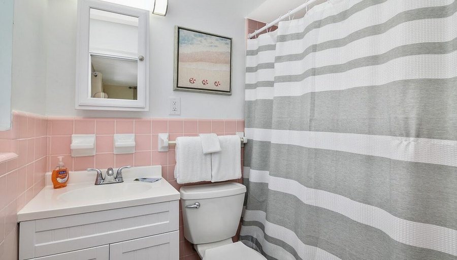 Latitude 26 Waterfront Boutique Resort Fort Myers Beach — Bathroom