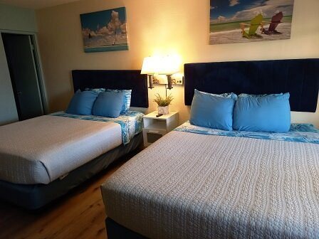 Latitude 26 Waterfront Boutique Resort Fort Myers Beach — Guest room