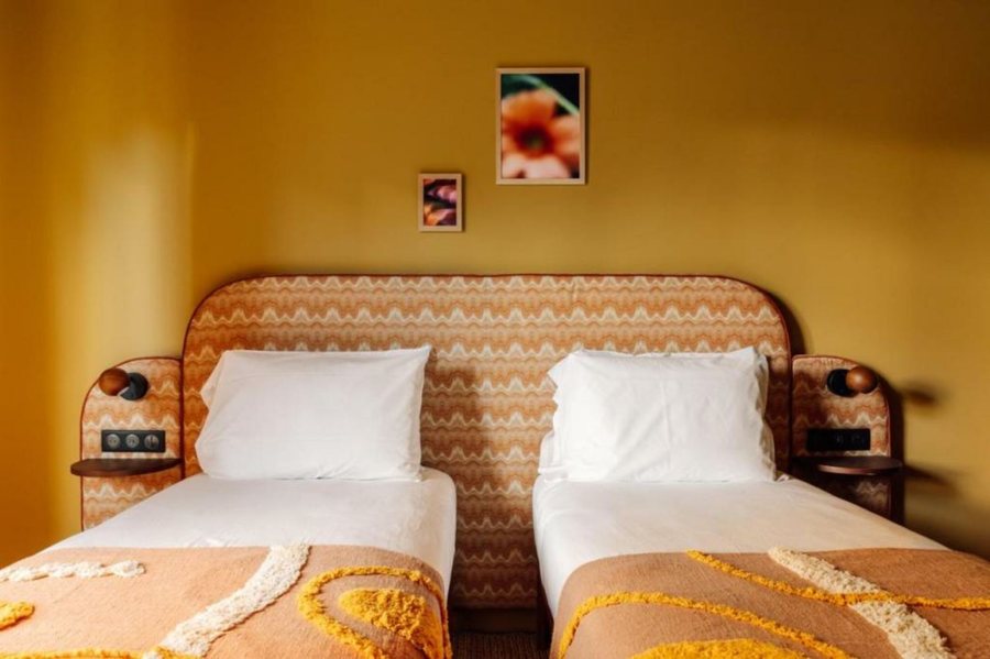 Le Jardin De Verre By Locke — Guest room