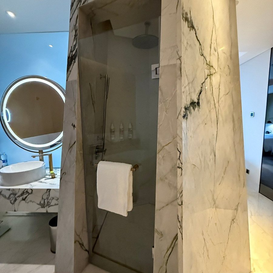 Le Me ridien Shanghai Minhang — Bathroom