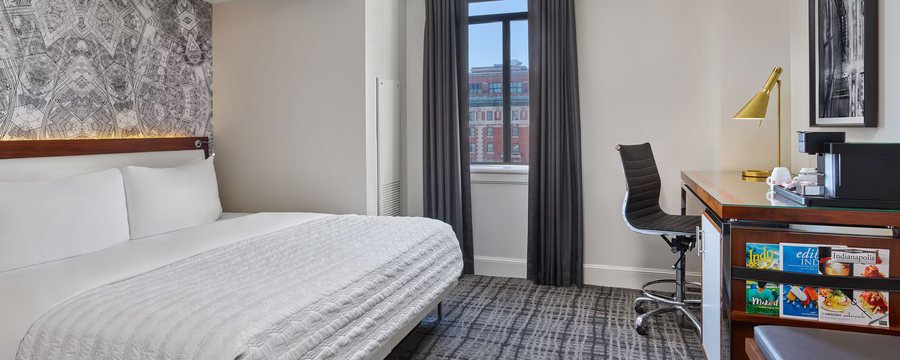Le Meridien Indianapolis — Guest room