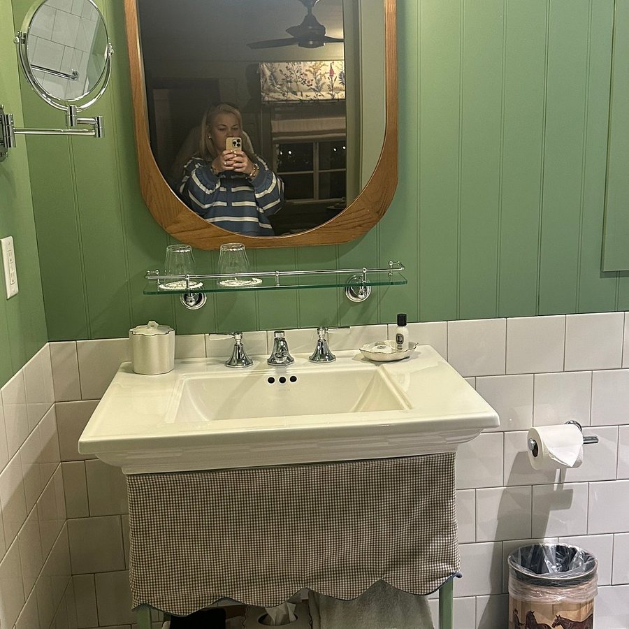Le Petit Pali At Ocean Ave — Bathroom