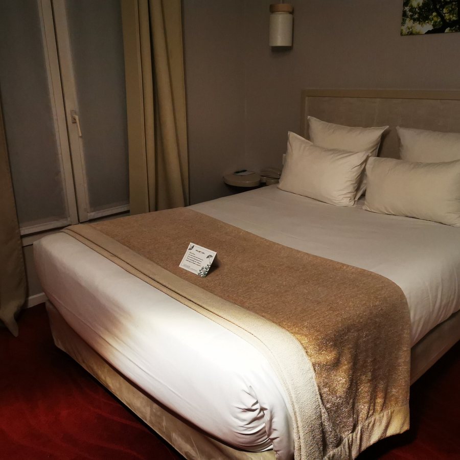 Le Quartier Bercy Square Hotel — Guest room