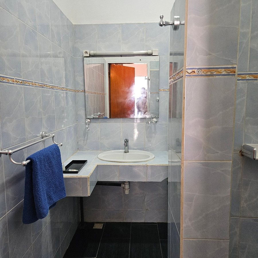 Le Relais de Kaolack — Bathroom