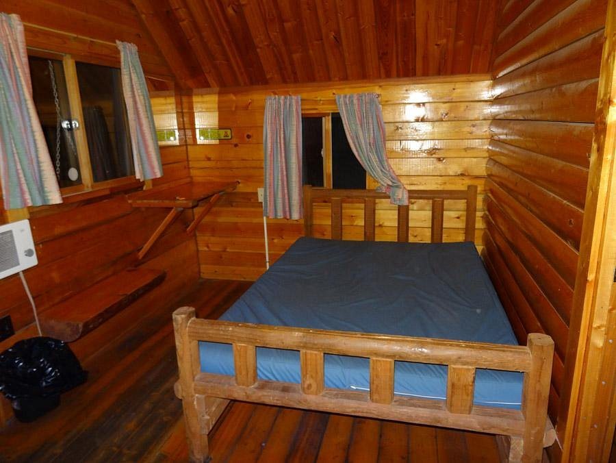 Leavenworth Pine Village KOA — Guest room