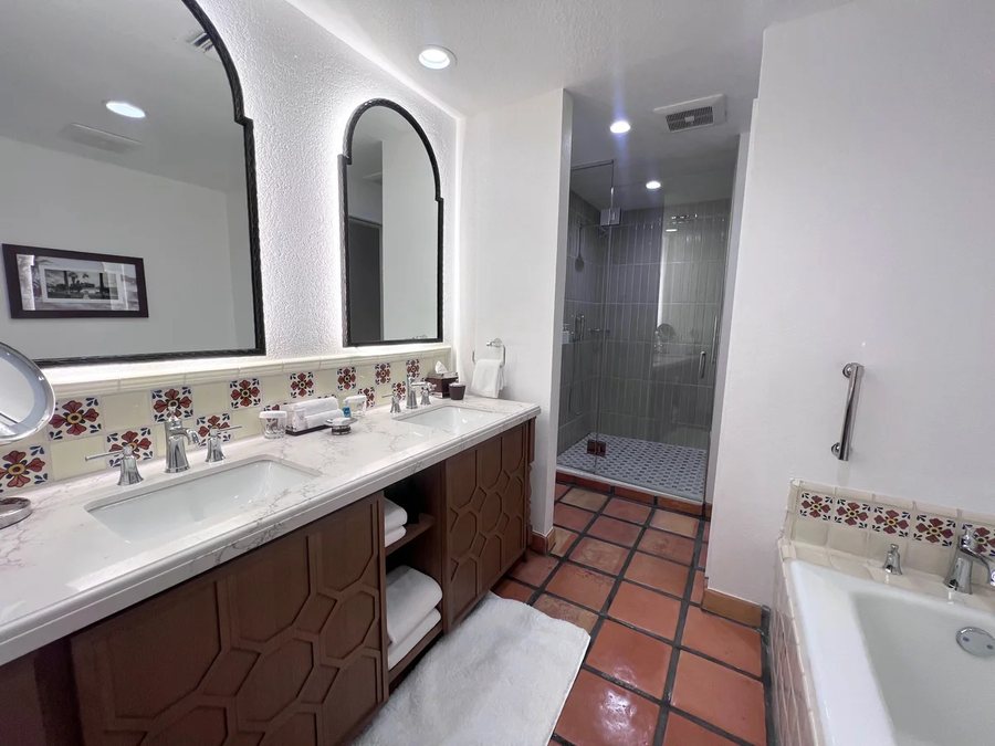 Legacy Villas At La Quinta Resort — Bathroom