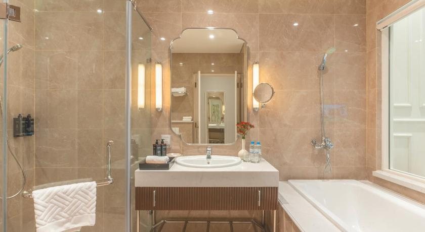 Legend Valley Hotel Ha Nam — Bathroom