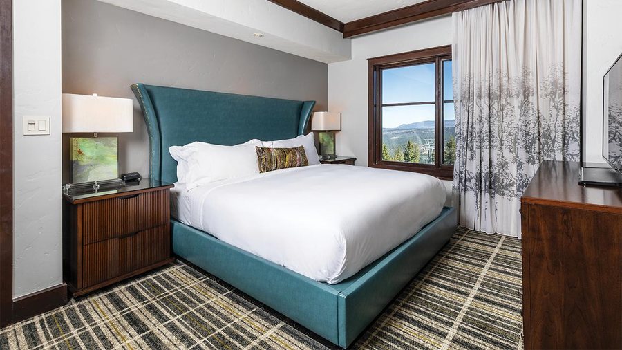 Legendary Lodging at the Ritz Carlton Residences Vail — Guest room