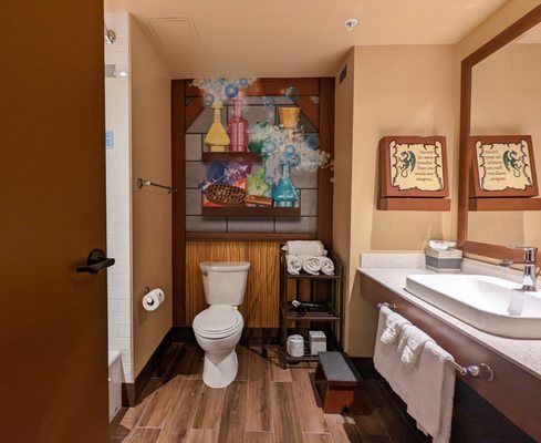 LEGOLAND Castle Hotel — Bathroom