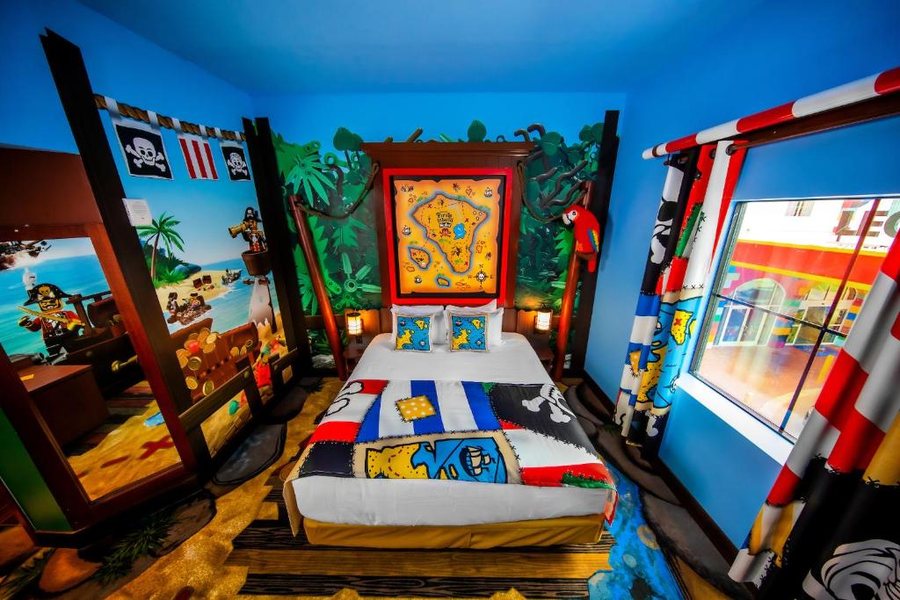 Legoland Hotel Florida Winter Haven Florida — Guest room