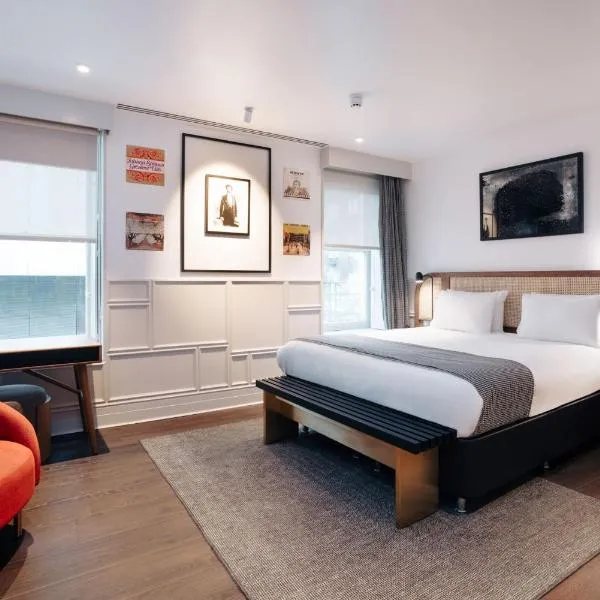 Leicester House Hotel — Guest room