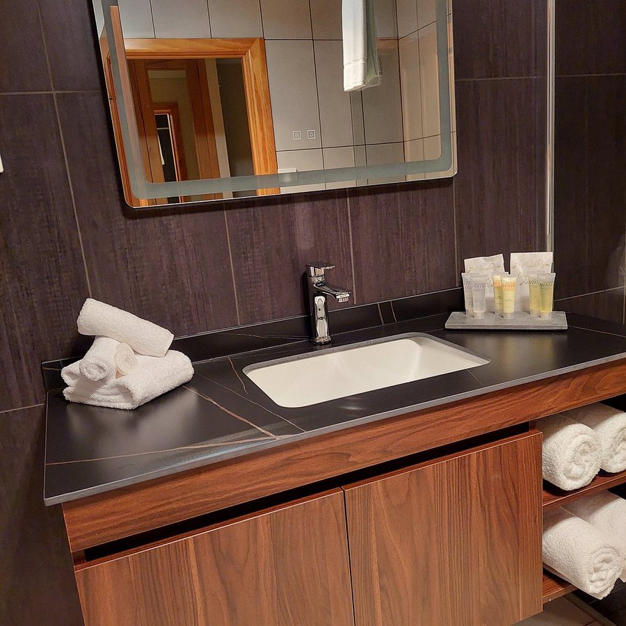 Lemonthyme Wilderness Retreat — Bathroom