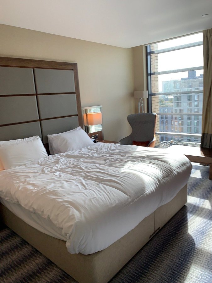 Leonardo Royal Hotel London Tower Bridge — Guest room