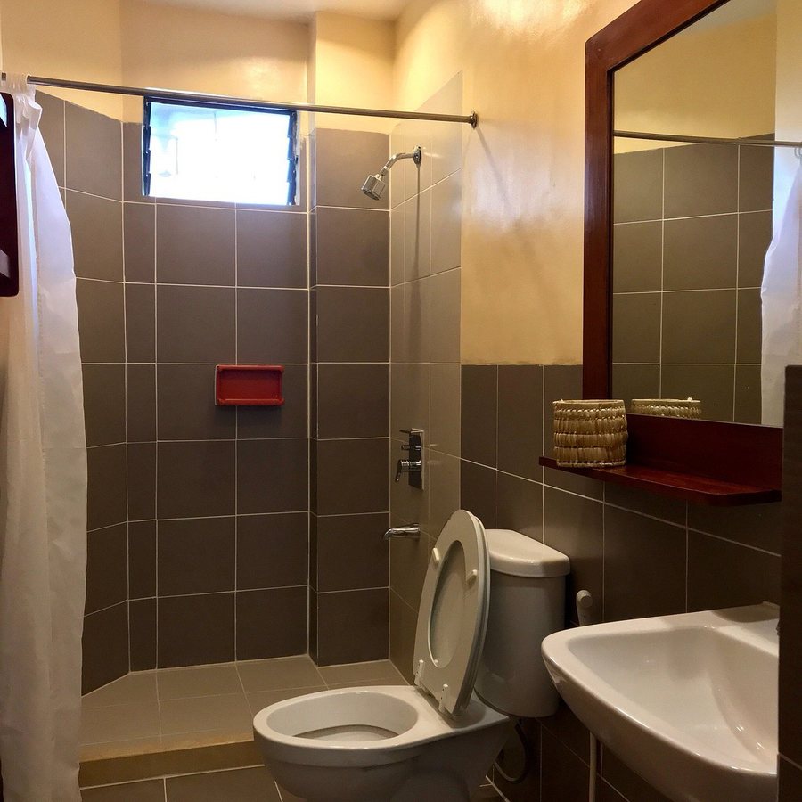 Les Maisons d Itac — Bathroom