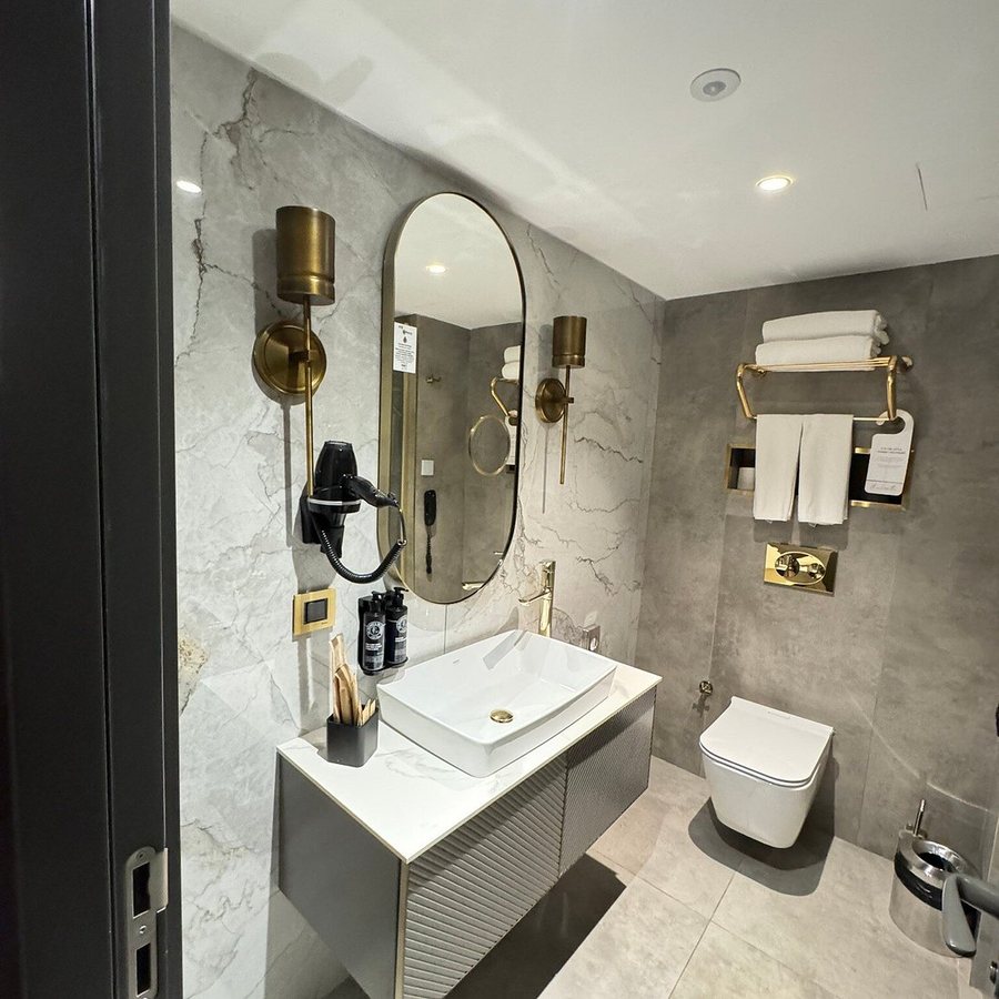 Levni Istanbul Hotel Handwritten Collection Istanbul — Bathroom