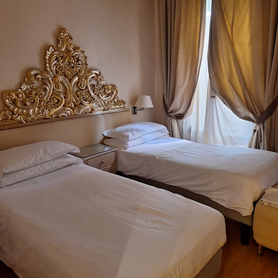 Liassidi Wellness Suites — Guest room