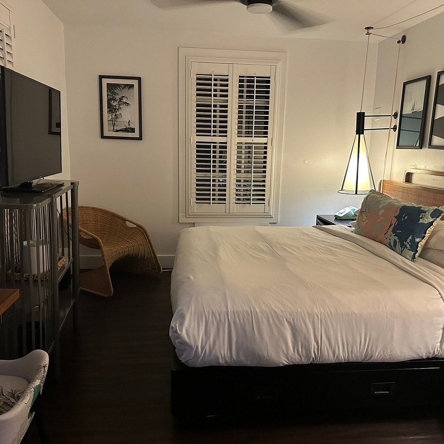 Lighthouse Hotel Key West Historic Inns — Guest room