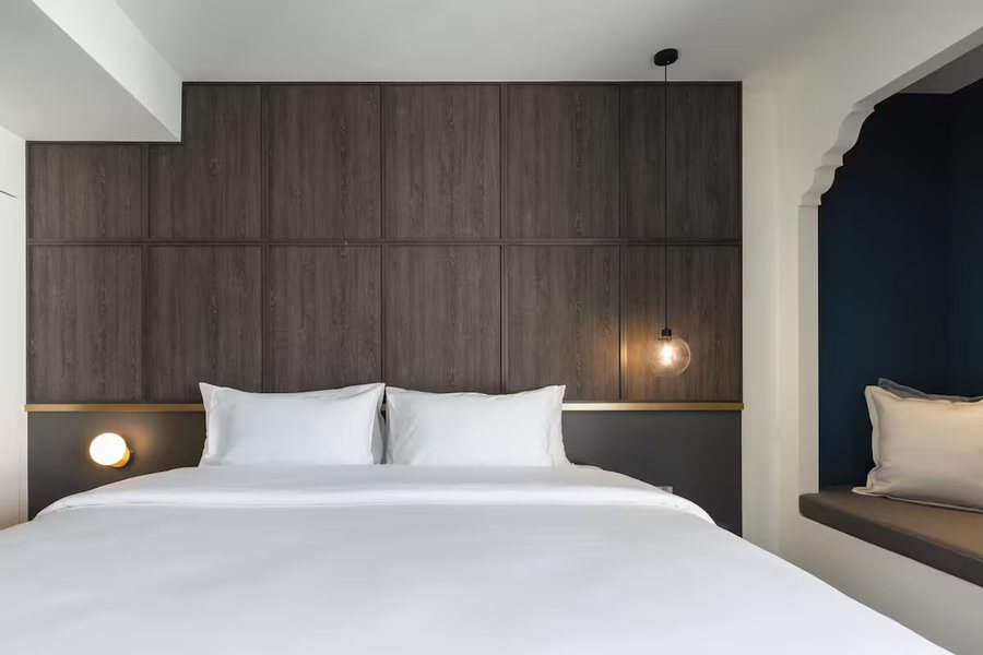 Lilit Bang Lumphu Hotel — Guest room
