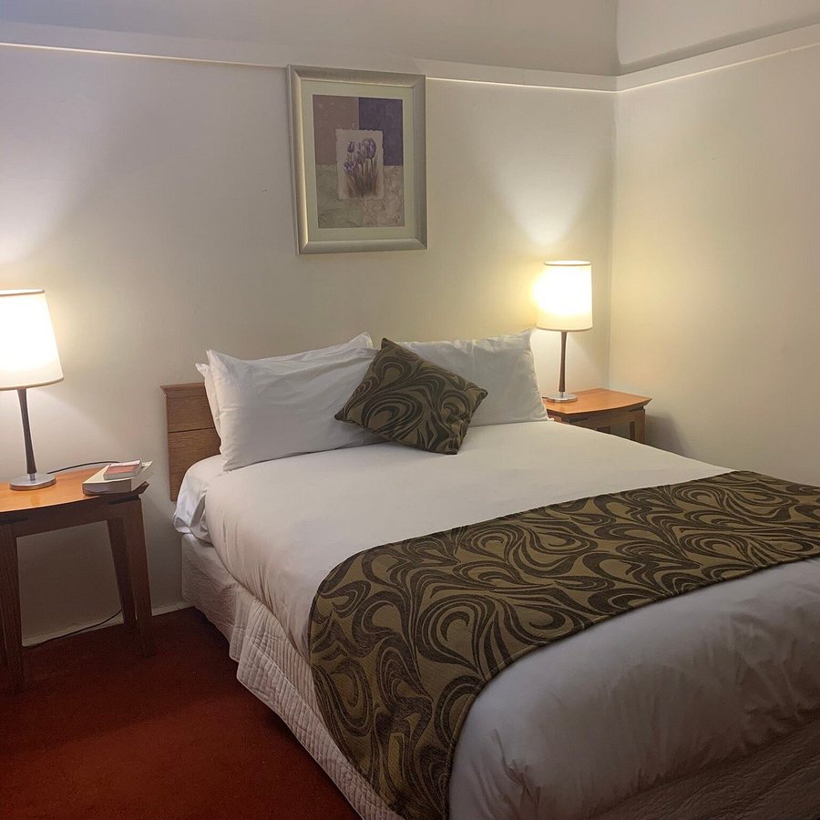 Linaker Art Deco Nurses Quarters — Guest room