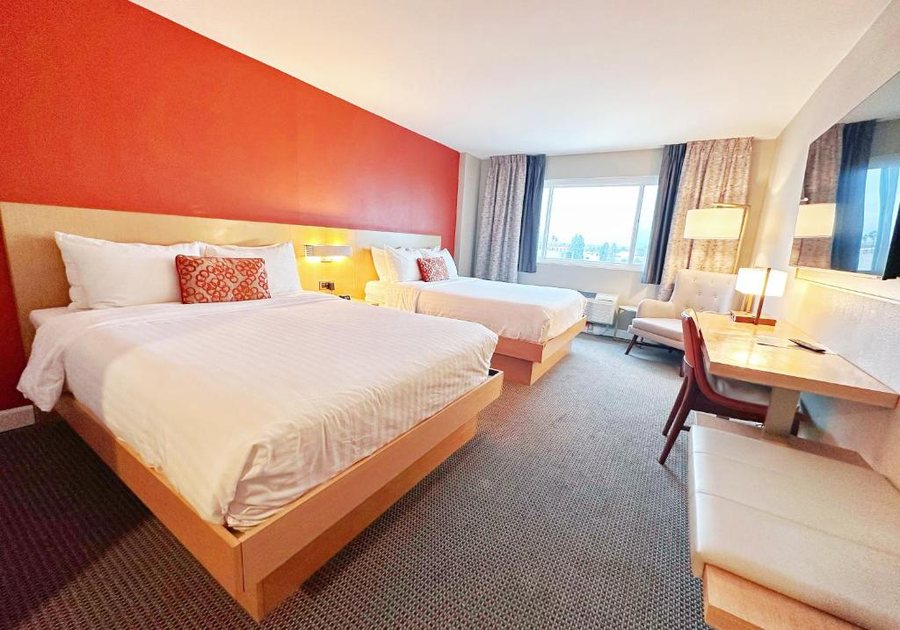 Lincoln Hotel Monterey Park Los Angeles — Guest room