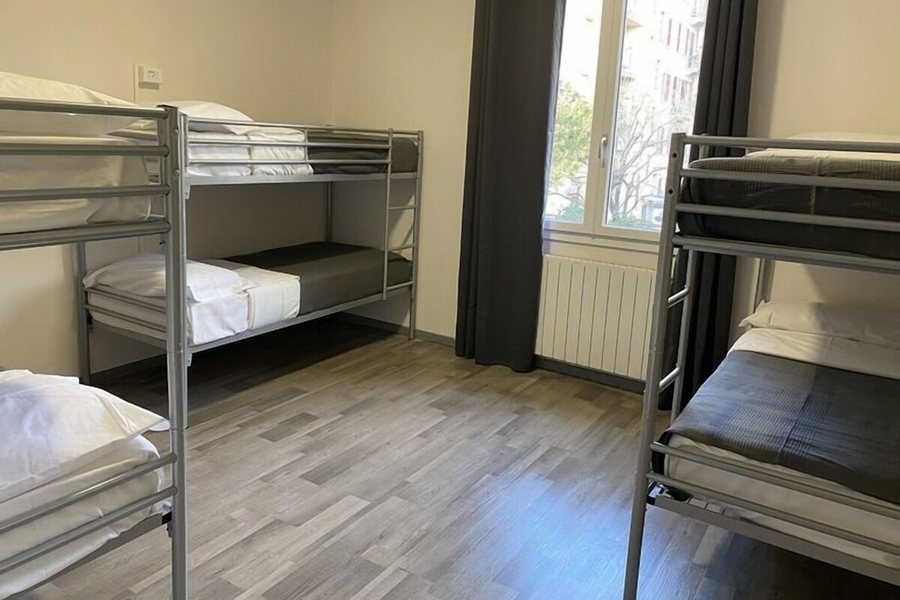 Lion University Youth Hostel Milano — Guest room
