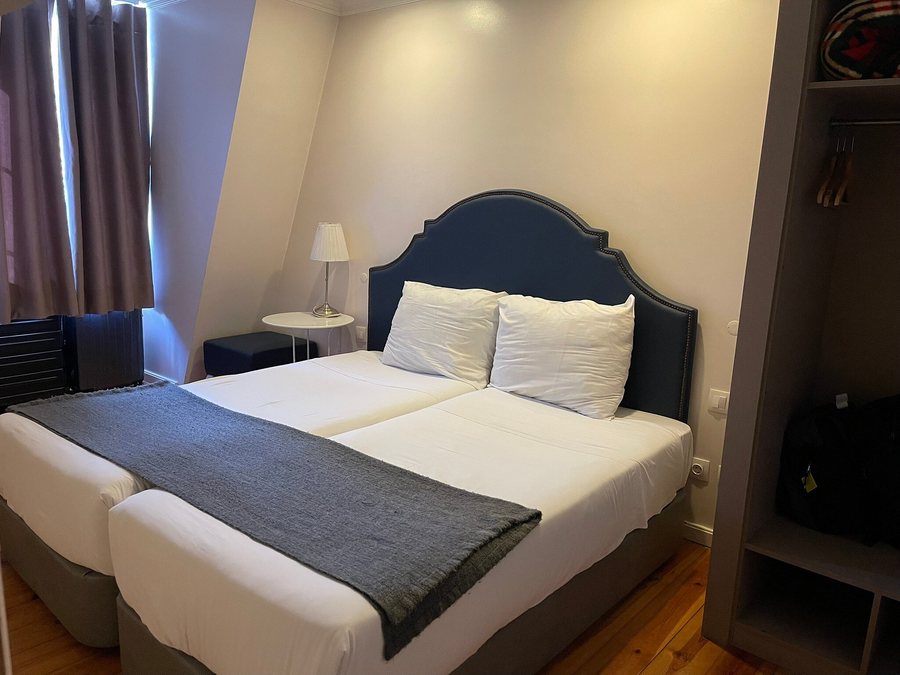 Lisbon Arsenal Suites — Guest room