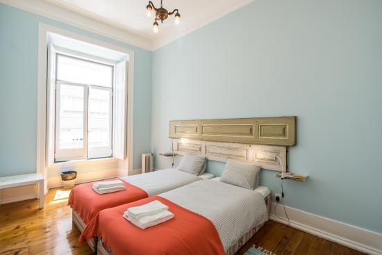 Lisbon Colours — Guest room