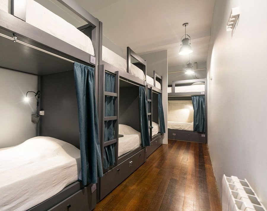 Lisbon Lounge Hostel — Guest room