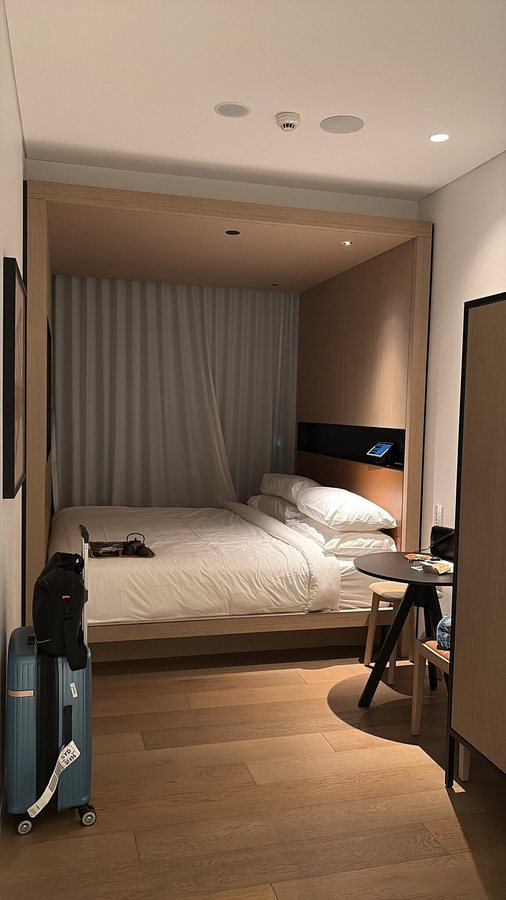 Little National Hotel Sydney Sydney New South Wales — Guest room