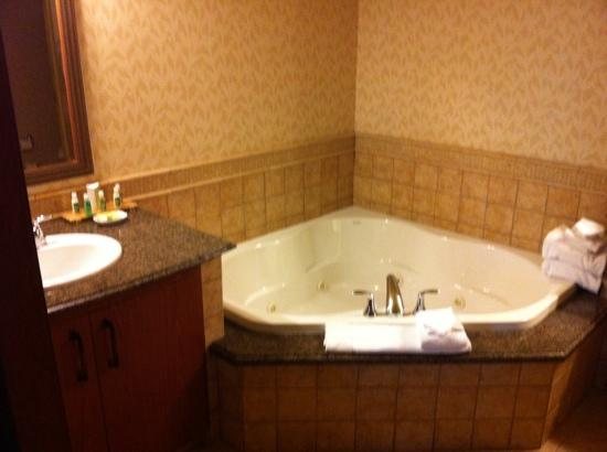 Little River Casino Resort — Bathroom