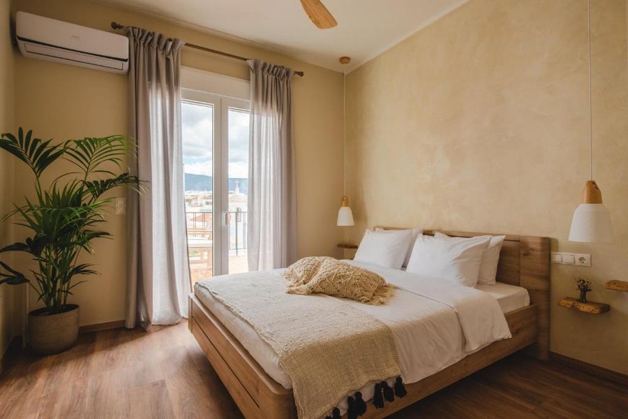 Living Stone Condo Hotel — Guest room