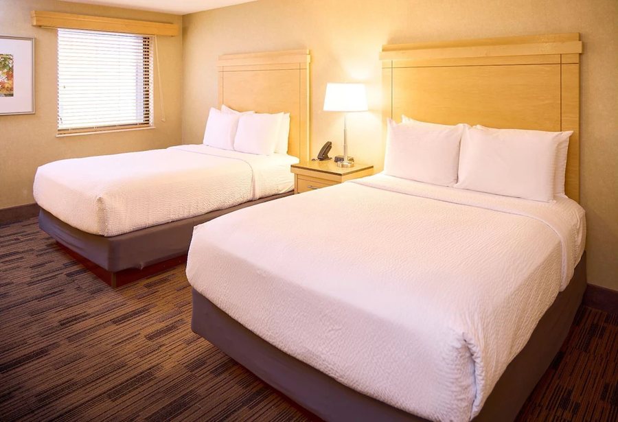 LivINN Hotel Cincinnati Sharonville Convention Center — Guest room
