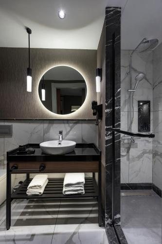 Livro Hotel Istanbul — Bathroom