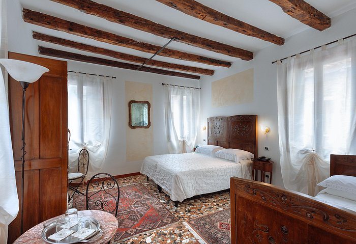 Locanda Art Deco — Guest room