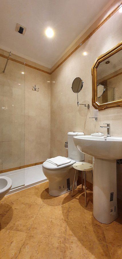 Locanda Ca del Brocchi — Bathroom