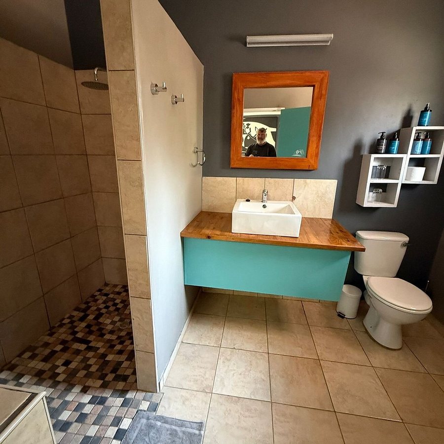 Lodge Damaraland — Bathroom
