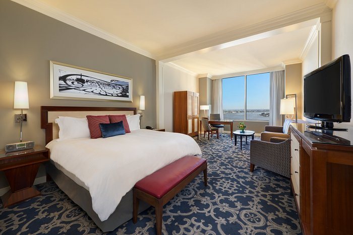Loews New Orleans Hotel — Guest room