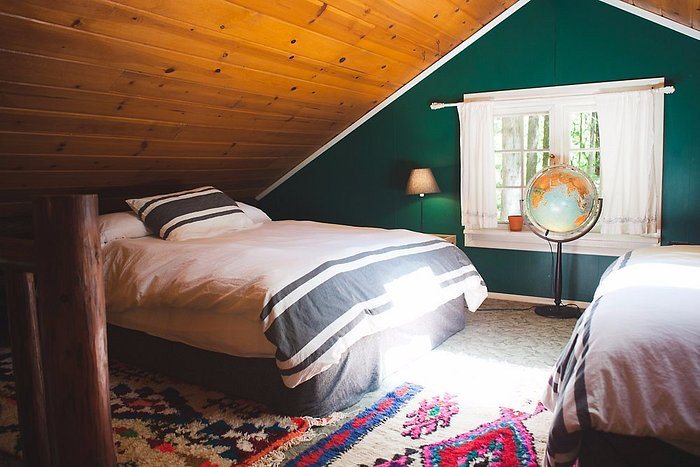 Loloma Lodge — Guest room