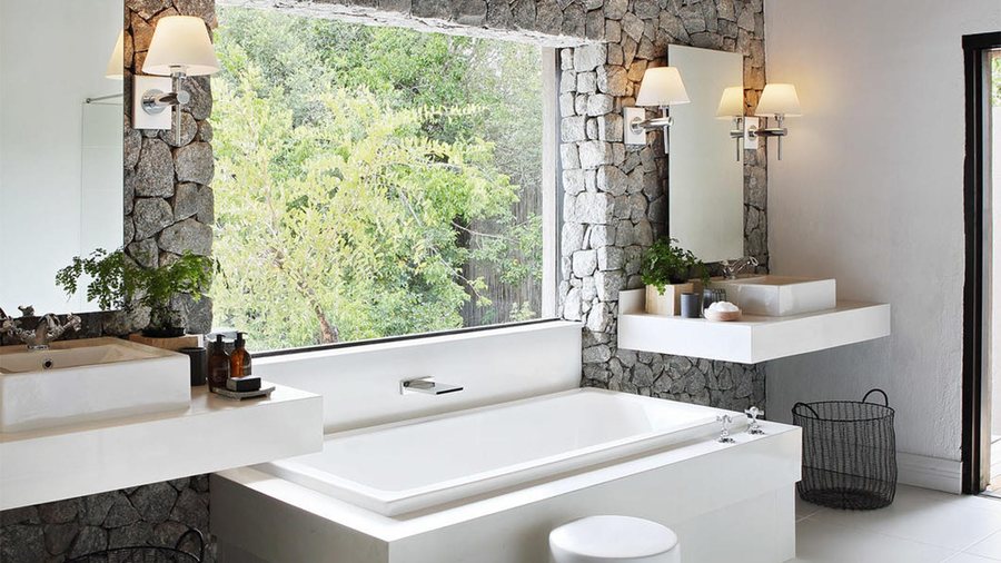 Londolozi Private Granite Suites — Bathroom