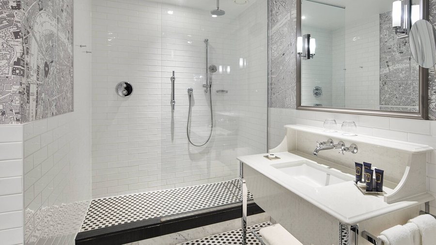 London Marriott Hotel County Hall — Bathroom